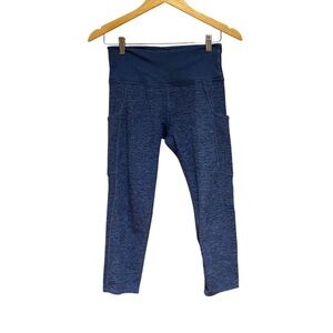 Kirkland Women's leggings exercise pants. Size medium